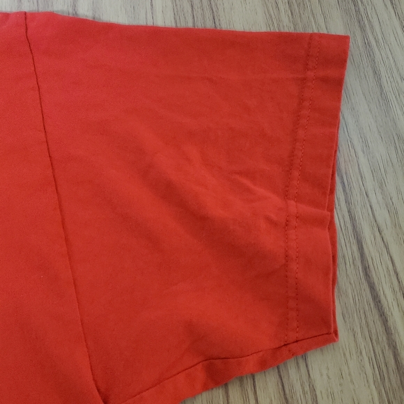 Famous Stars and Straps T-Shirt Men's XXL Red Blink 182 Gas Mask Graphic - Picture 4 of 8